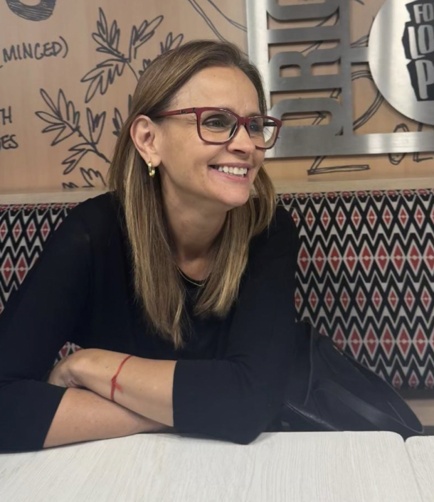 MARCIA HELENA RESENDE